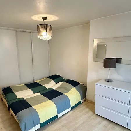 Chic In Ecouffes In Marais Apartamento *